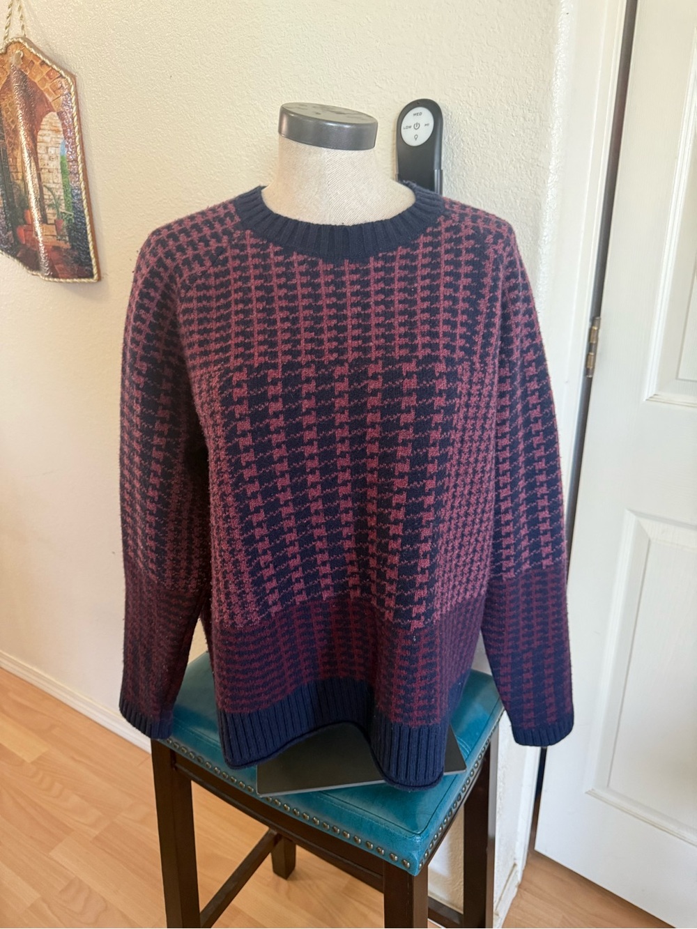 Pendleton Houndstooth Crewneck Sweater in Navy and Burgundy